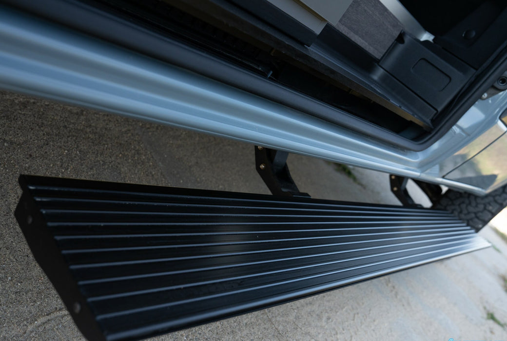 V-BOARD automatisk Power Step System lang 1800 mm højre Mercedes Sprinter (sliding door)